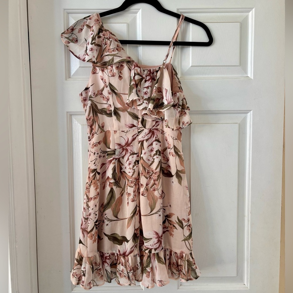 One Shoulder Floral Ruffle Dress - Picture 2 of 2